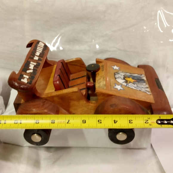 Vintage Handcrafted Wooden Antique Roadster Classical Car - Picture 7 of 13